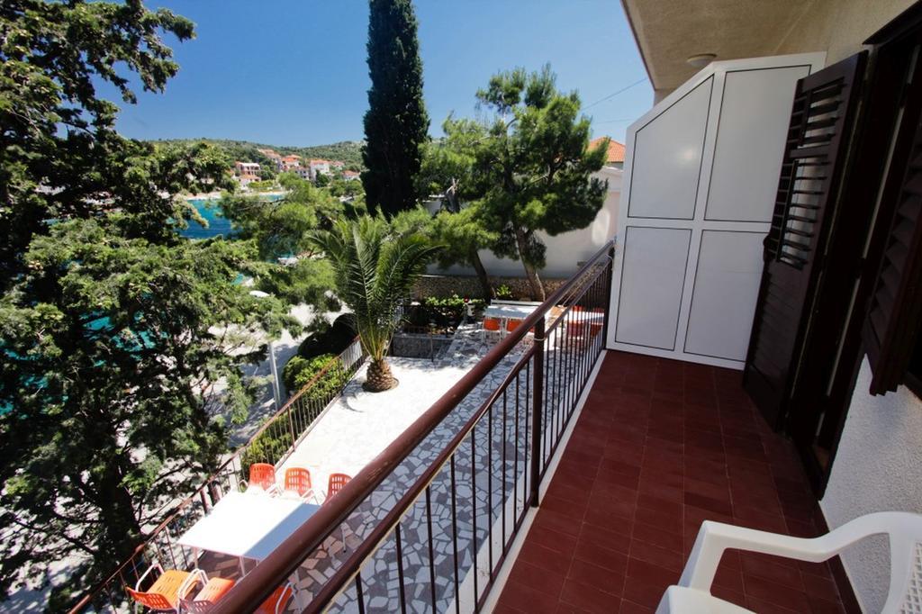 Apartments And Rooms Porto Ražanj Rom bilde