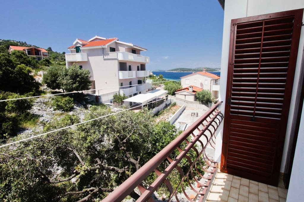 Apartments And Rooms Porto Ražanj Rom bilde